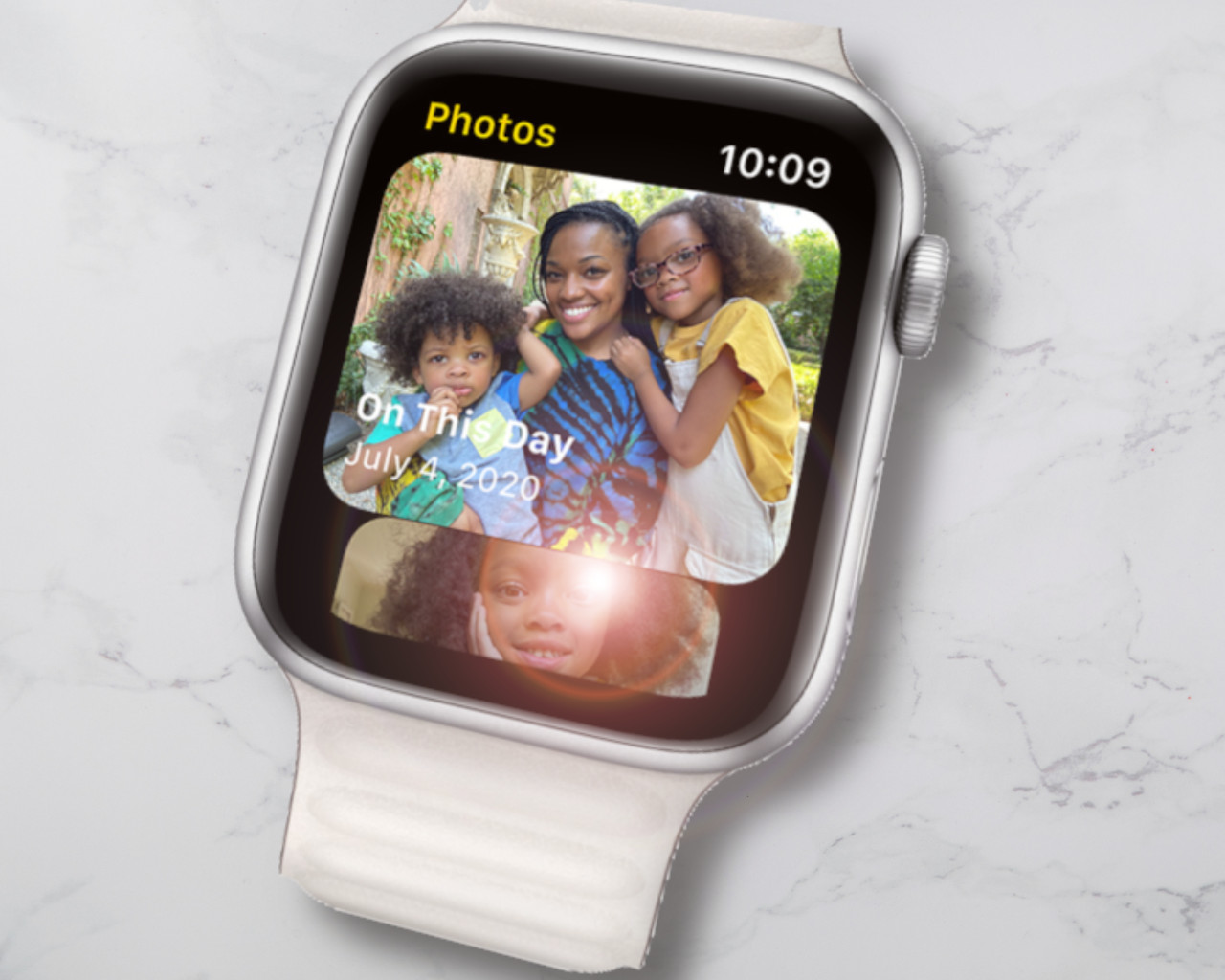 watchOS 8 brings new ways to view and interact with your favorite photos right on your wrist with the redesigned Photos app.

